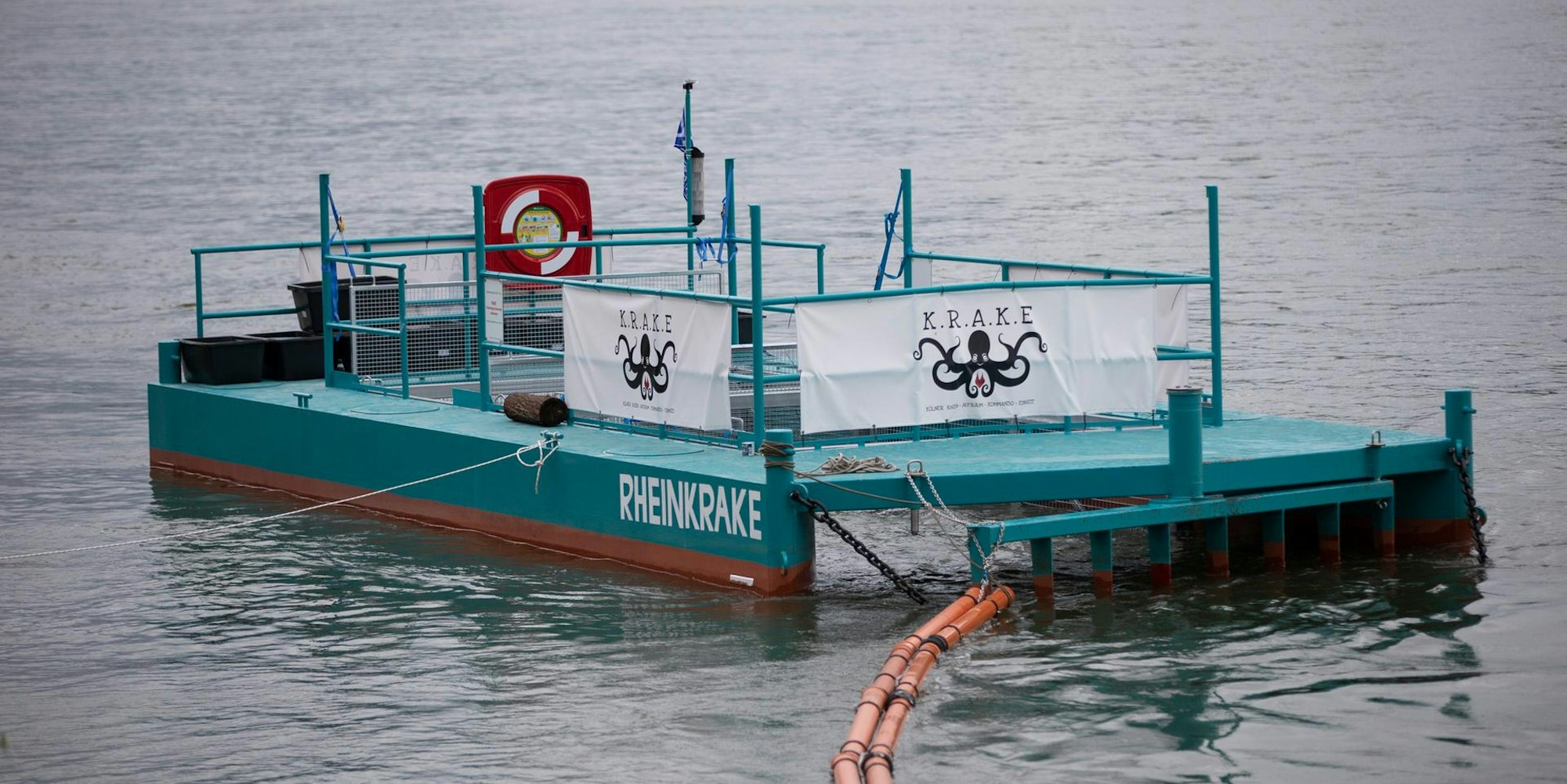 Krake Müllsammelstation Rhein 4