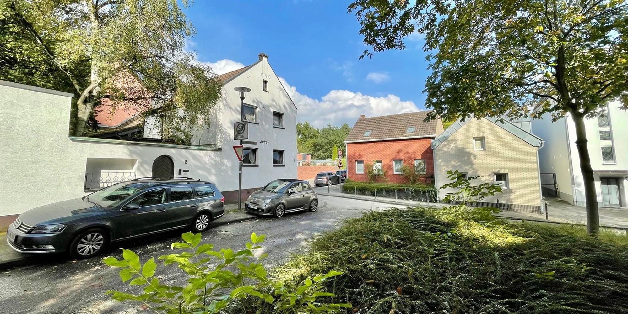 Lövenicher Weg 2 Ecke