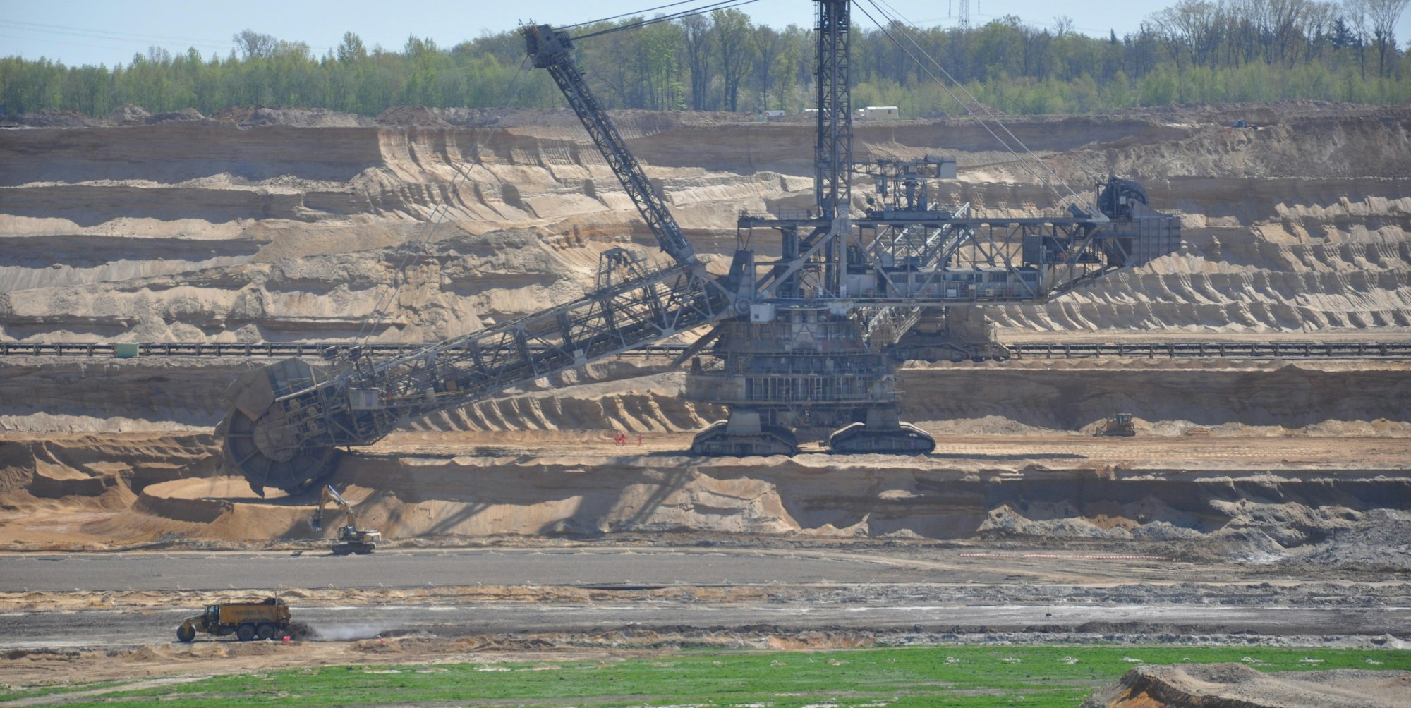 el-Tagebau-Hambach-Aril-2016-FTZ_(3)