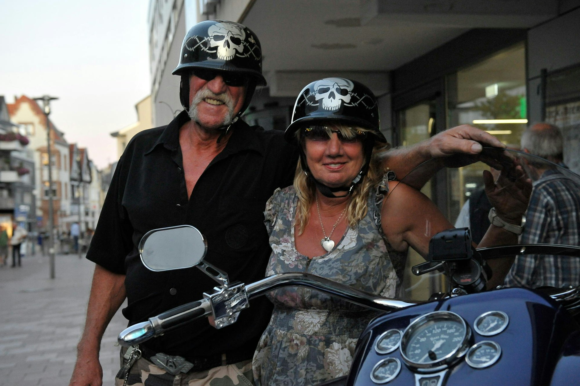 Umzug_Milchbar_mit_Volksfest_Verladung_(9_von_64)