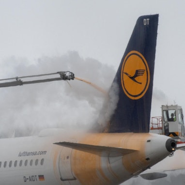Lufthansa A320 SYMBOL DPA 140722
