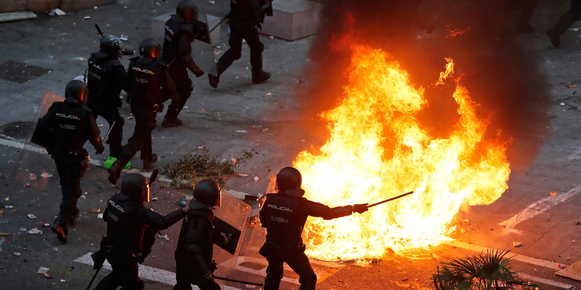 Barcelona ausschreitungen GI