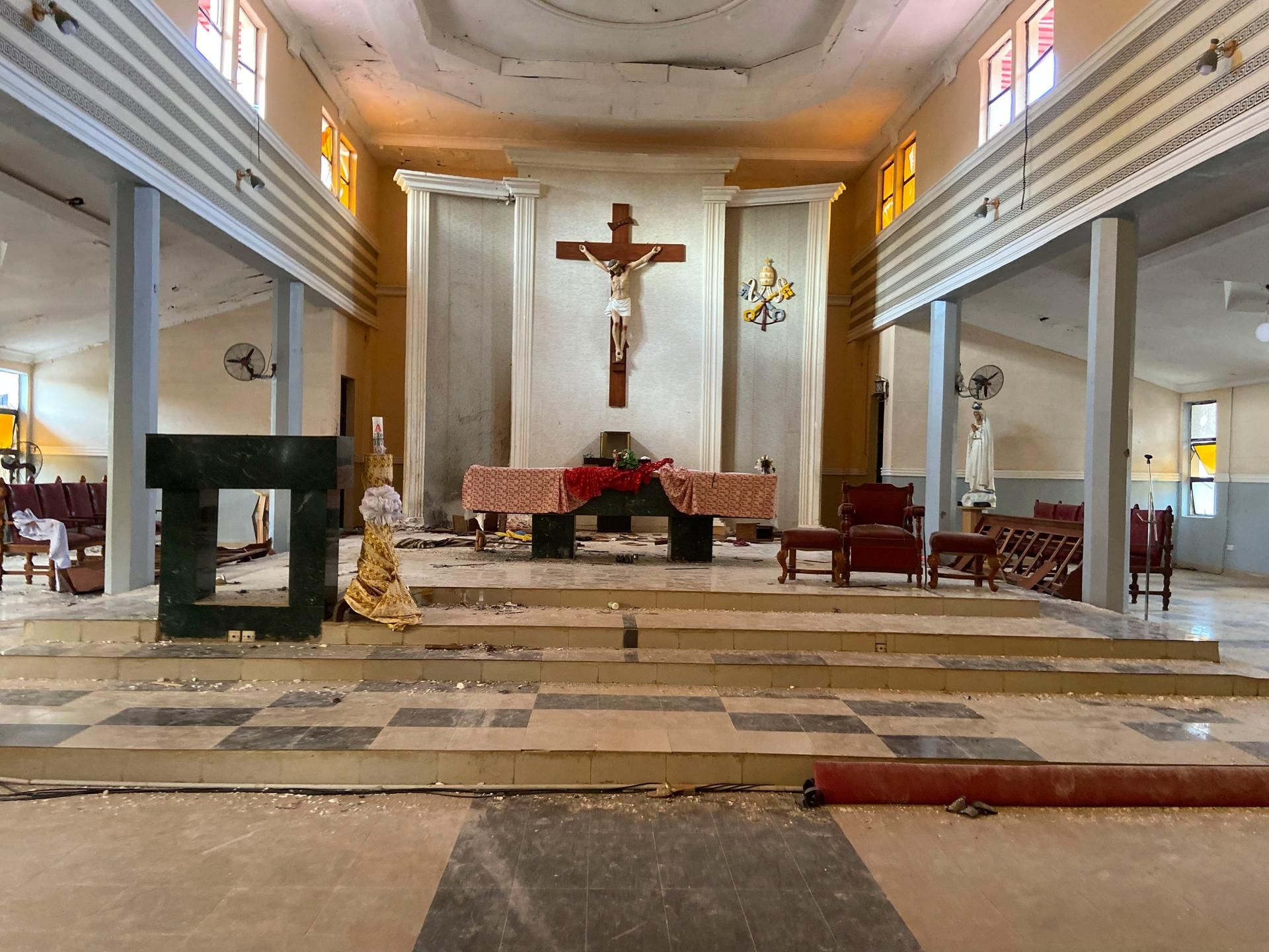 Nigeria Kirche ap 060622