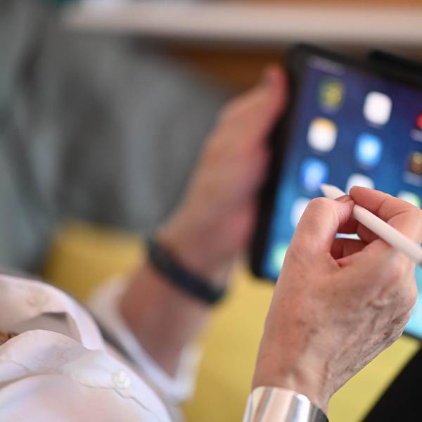 Seniorin iPad