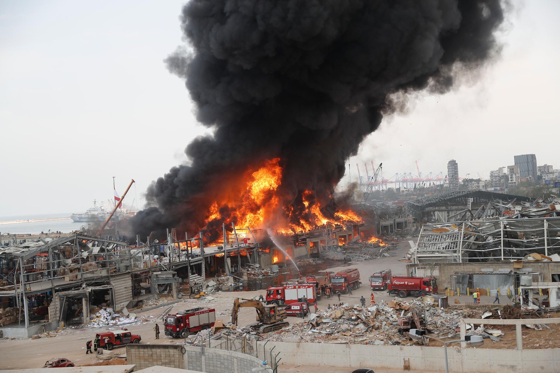 Feuer im Hafen Beirut