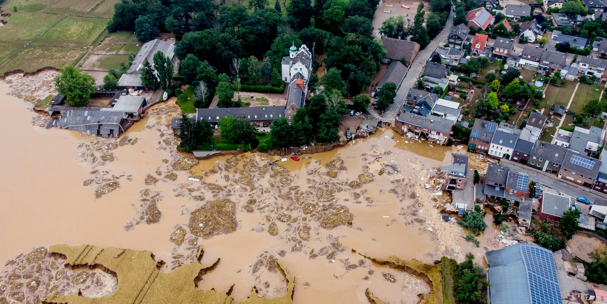 Erfstadt Blessem Burg