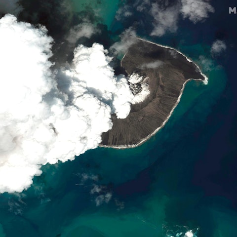 gaswolken über Tonga