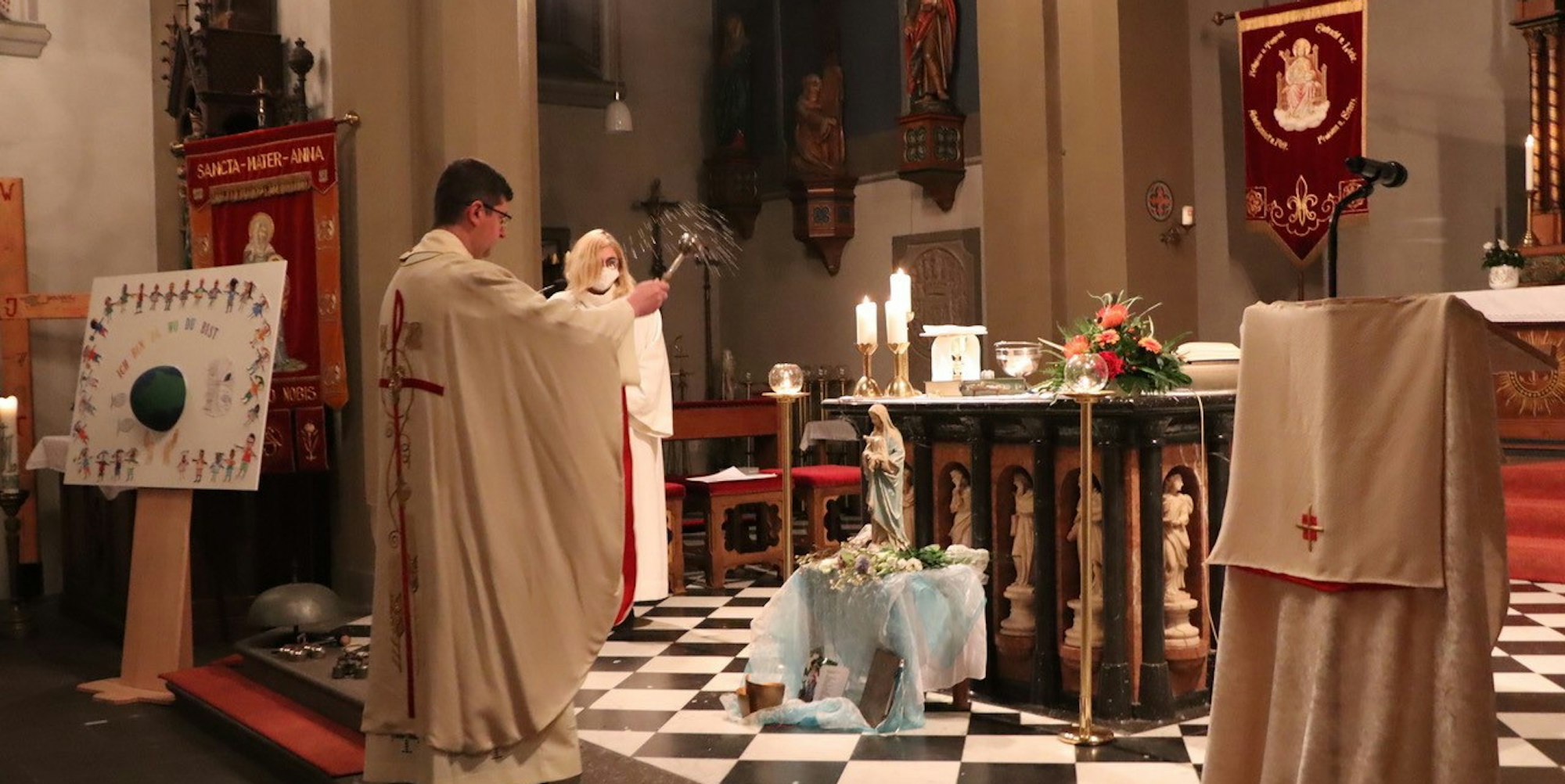 Madonna_Heimerzheim3